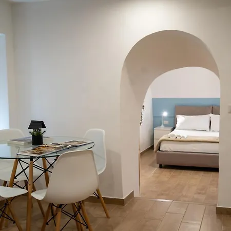 Apartman Vomero 84 - Nel Cuore Del Vomero *